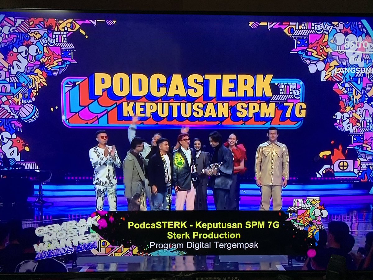 Anya. (@wahedaaa143) on Twitter photo tak sia sia vote dari tahun lepas. Congrats <a href="/SterkProduction/">Sterk Production</a> ! Finally you guys did it #SterkDahNaikStage
#PodcaSterk
#GempakMostWanted tak sia sia vote dari tahun lepas. Congrats <a href="/SterkProduction/">Sterk Production</a> ! Finally you guys did it #SterkDahNaikStage
#PodcaSterk
#GempakMostWanted