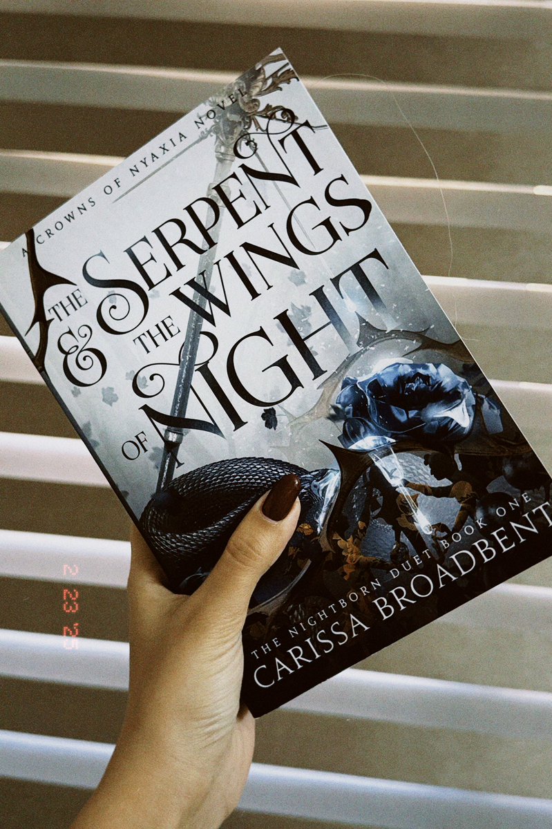parnisview's tweet photo. برگردیم به دنیای فانتزی 🪄🧚♂️
#theserpentandthewingsofnight https://t.co/isWOHo8wwC