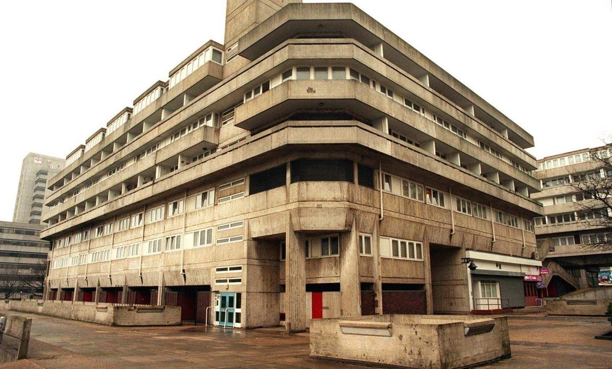 HulloThere tweet media