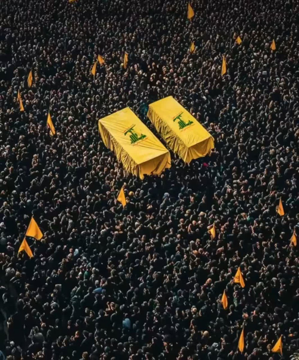 و اما مــادر، 
بالای سر فرزندانش مـی‌آید ...
غریب مادر حسین
#إنا_على_العهد
