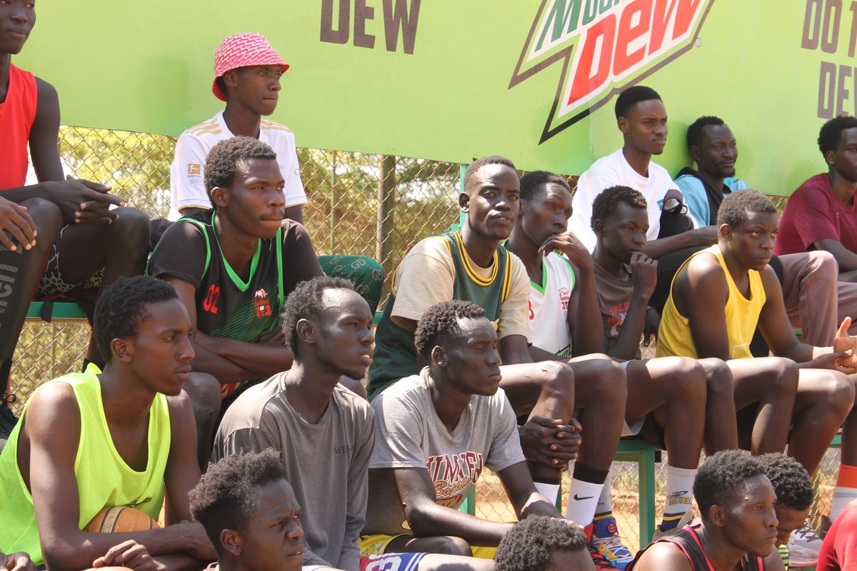 KIU Titans tweet media