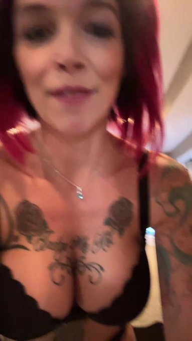 Anna Bell Peaks is live now! https://t.co/MjvivwrfcT https://t.co/FYMau71aTq