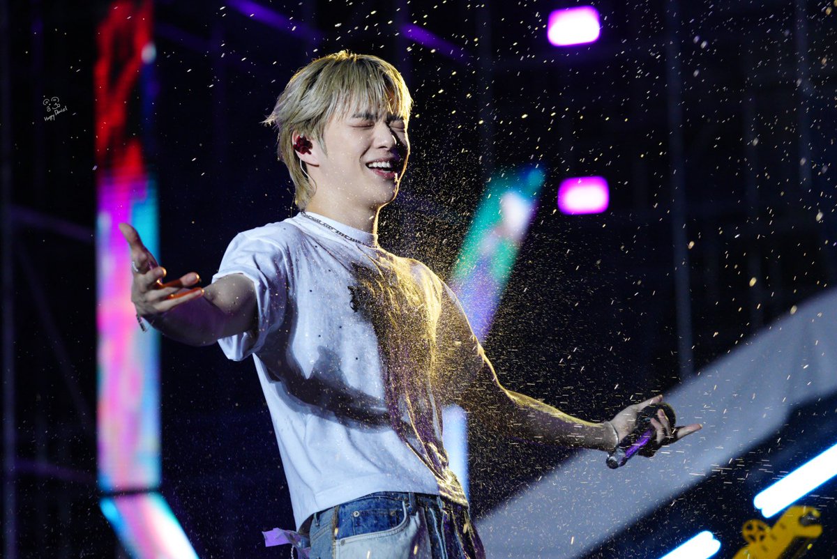 HappyDaniel tweet media