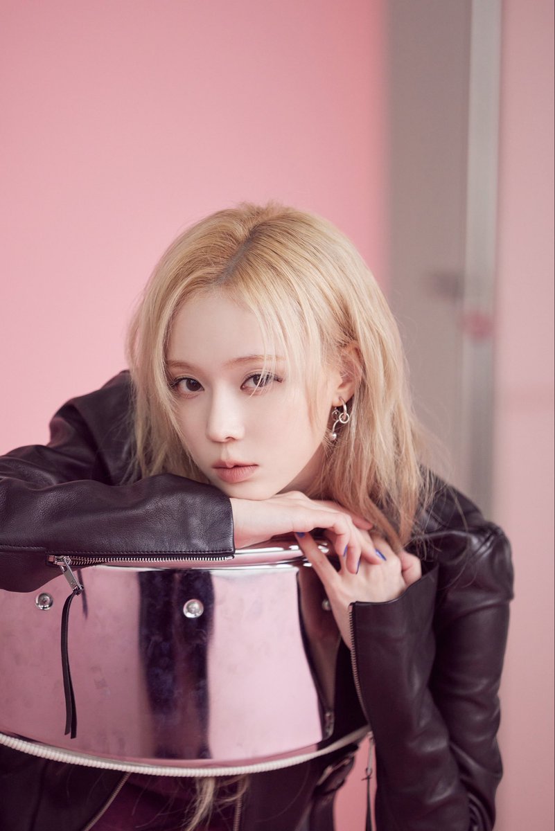 '2025 SMTOWN : THE CULTURE, THE FUTURE' Jacket Behind the Scenes Photos 📸