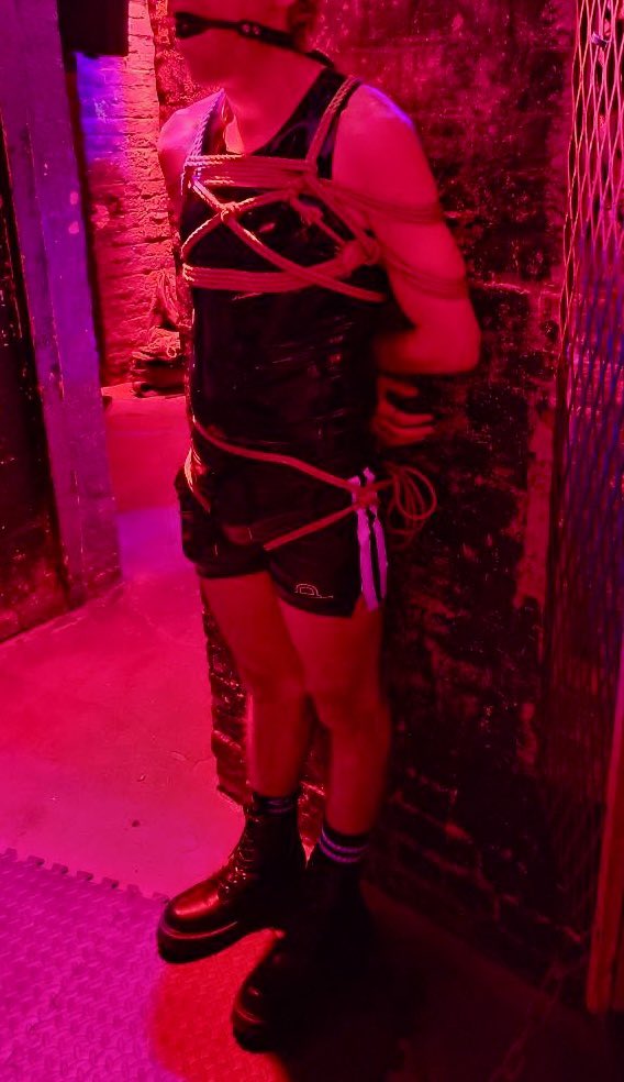 lockedsubj tweet media