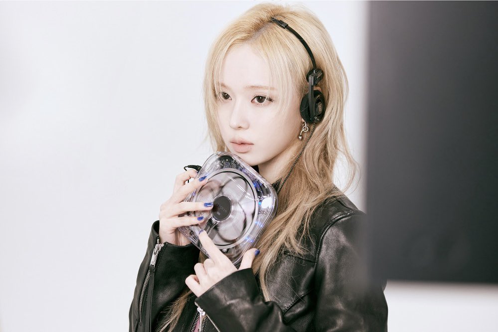 winter (@aespwinteo) on Twitter photo 