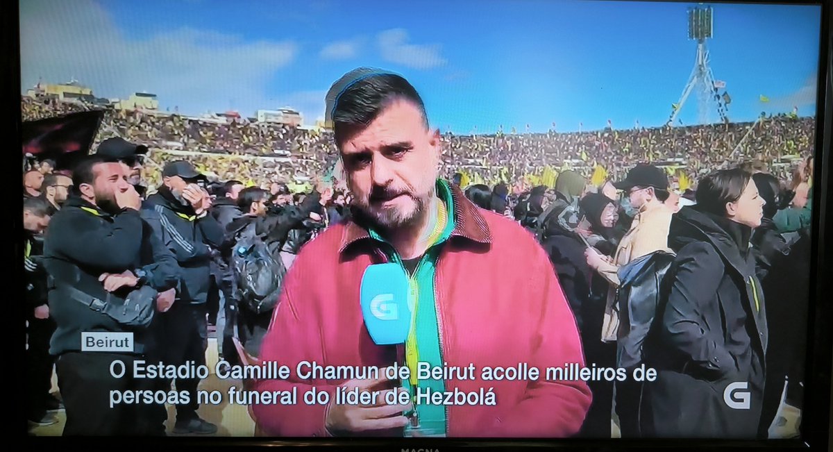 seredaico's tweet image. O parte da TVG prioriza o funeral de Nasrallah en Beirut á mani de #QueremosGalego. Surrealista.