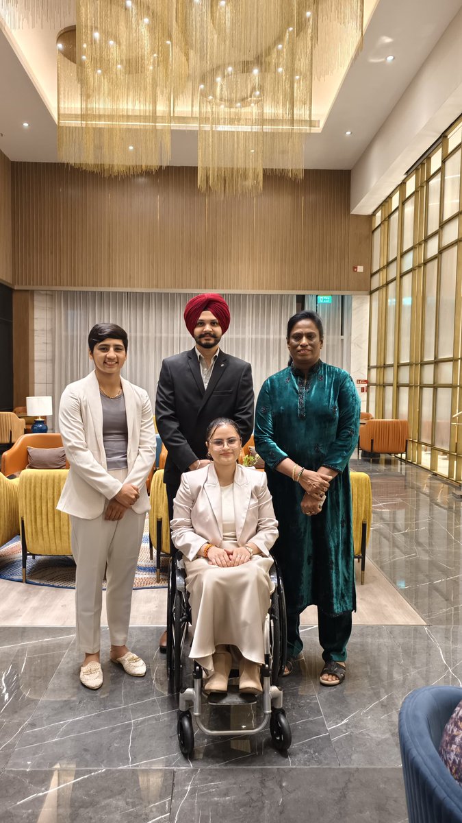 Thank you, TOISA2024 for awarding me with the Shooter of The Year Award. Extra special to get it at the hands of <a href="/Abhinav_Bindra/">Abhinav A. Bindra OLY</a> sir and <a href="/gaGunNarang/">Gagan Narang</a> sir. Pleased to be in the company of some icons of Indian sports last evening! <a href="/timesofindia/">The Times Of India</a>