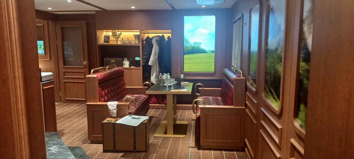 오랜만에 셋이서
<a href="/Yany01234/">Yany</a> <a href="/Daisy7998/">Daisy</a>