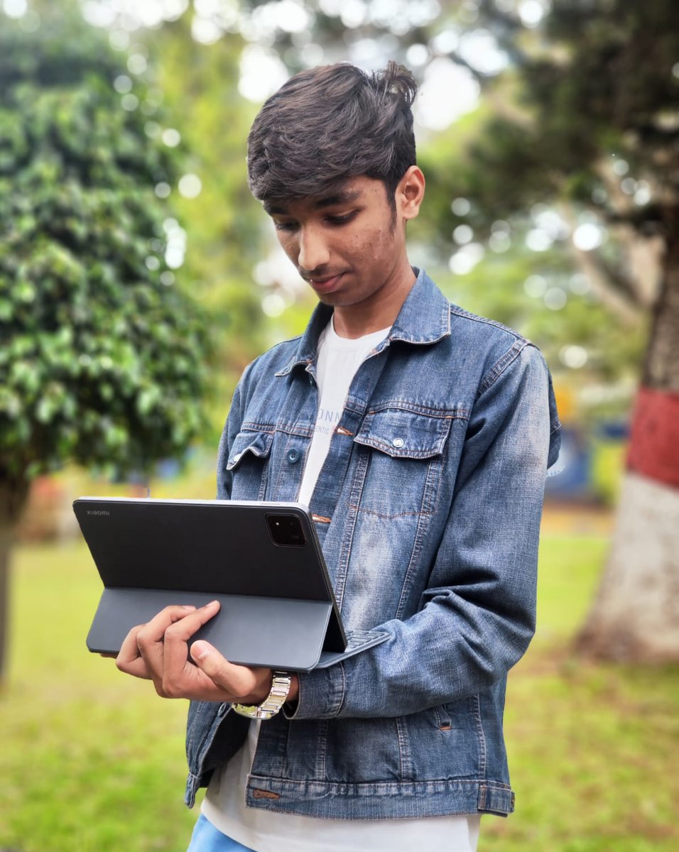 shoaib_rajgoli's tweet photo. The #XiaomiPad7's 11.2-inch 3.2K display with 144Hz refresh rate and Dolby Vision support offers an immersive visual experience. @alvintse @s_anuj @gautmeluv @PrateikDas @sandeep9sarma @potato_lovah @pixelwithme @Xiaomilndia @ImtiyaxRk @MiFCBelagavi #DoesItAll https://t.co/aHMoM4B3Hq