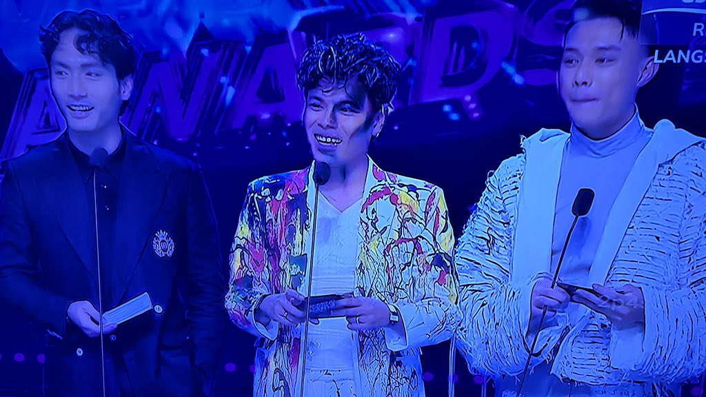 Menjerit semua ya tengok diaorang ni

#GMWA2024
#GempakMostWantedAwards2024
#TerpalingTrending