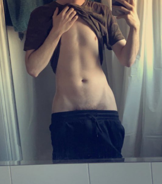 0_GoodBoy_'s tweet photo. Is this a body someone wants next to them?
#gay #body #Boxers #femboy #Twink https://t.co/v0jmHgxMOT