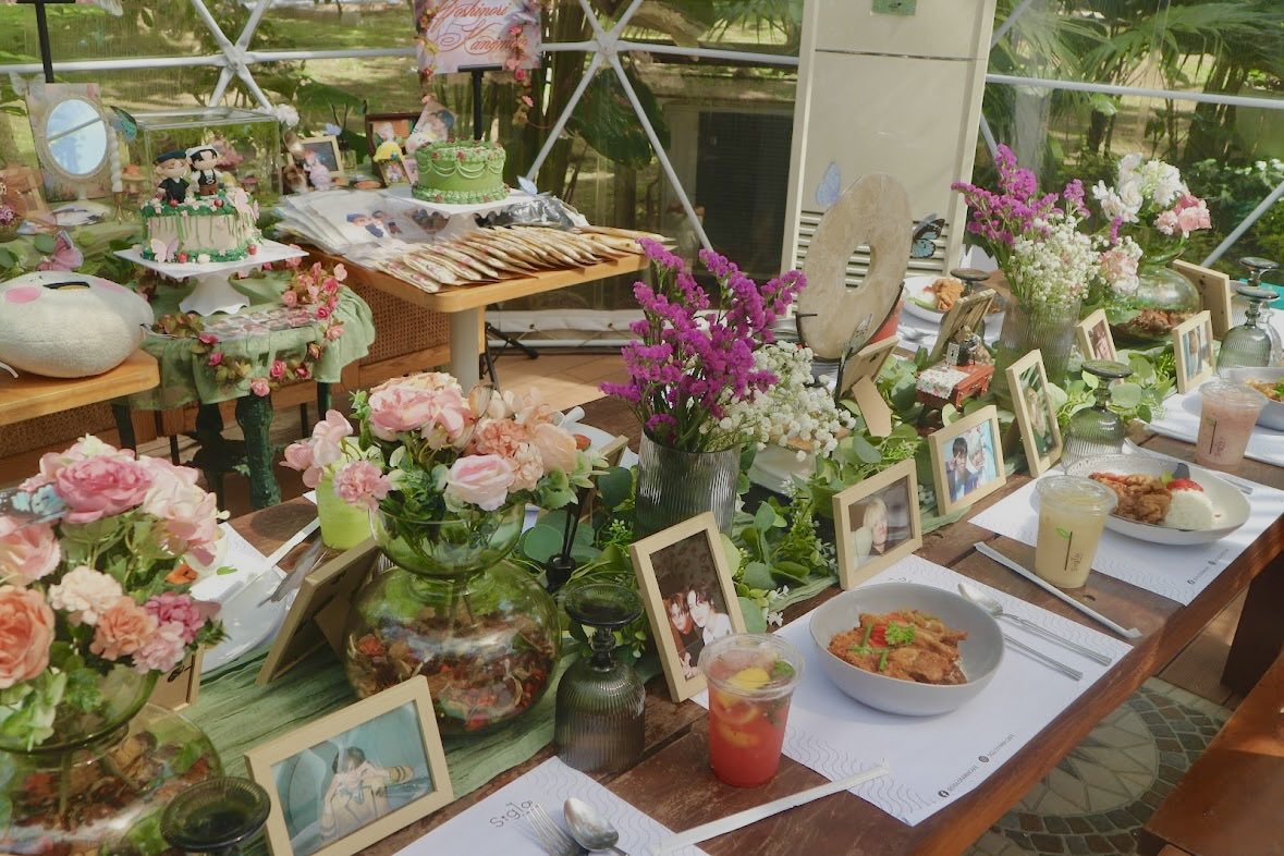 louvrestarr's tweet photo. my beautiful yoshihwan babies finally just had their own amazing cse! I can’t explain how satisfying to have this little goal of ours (fairies 😆) to come to life and spend it with great moots here! everything looked enchanting and hwanderful 🥰🧚✨

to all of the people who helped making this event successful, thank you so much! to the faes, @BL00SHWN @tokki_0005 @hoeshious @hwaniesupremacy I appreciate every little things that you guys put on this event, and of course to, @mem0riya @kaitoffee @Yoshitrees (sumn tag jam please 😭) who spent this day with us, thank you so much also, it’s nice to bond with you all! 

also, special thanks to ate sia @heysojunghwan and ate M @haru2isluv for giving freebies too >< 🤍🫶🏻