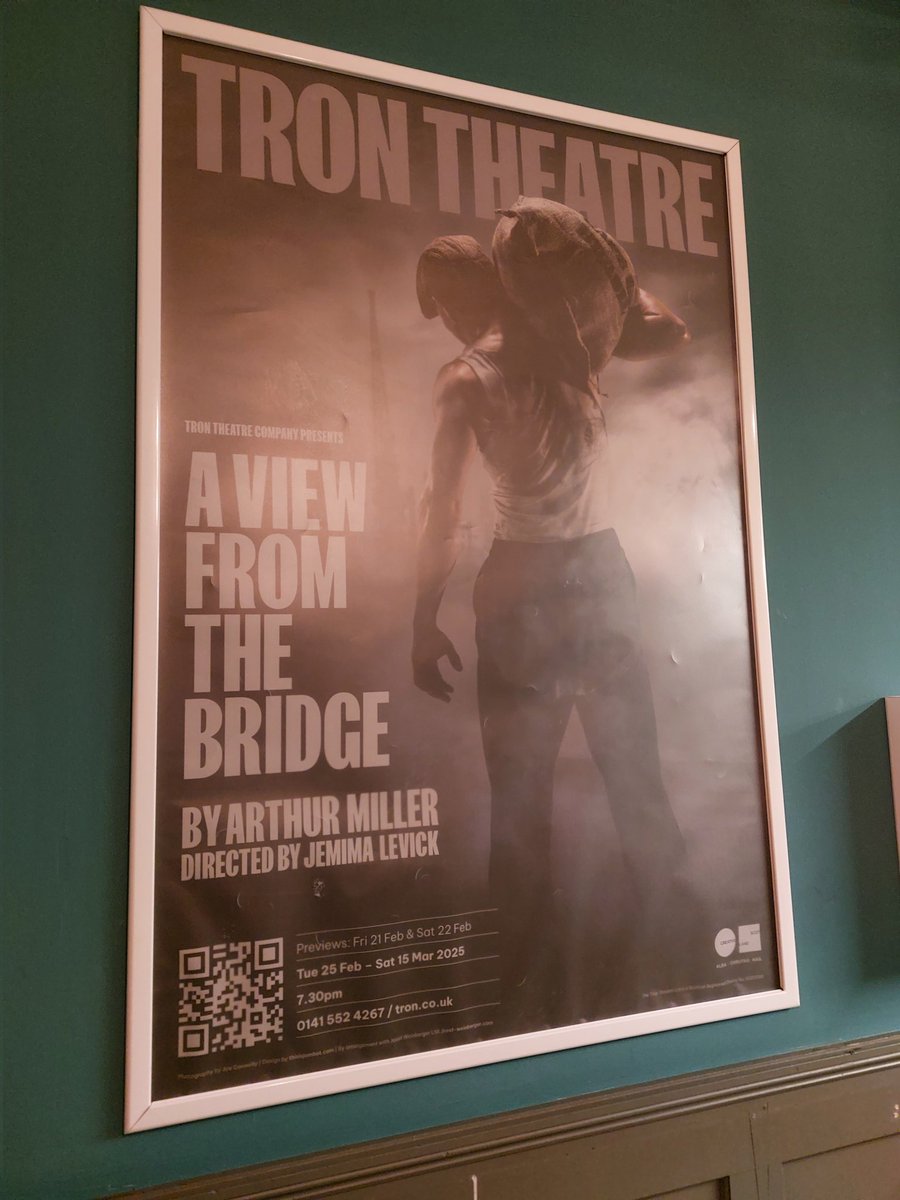 David Smythe (@cloagfarm) on Twitter photo Standing ovation for View From the Bridge preview <a href="/TronTheatre/">TRON THEATRE</a> strong cast kept up the momentum brilliantly. Highly recommended. Standing ovation for View From the Bridge preview <a href="/TronTheatre/">TRON THEATRE</a> strong cast kept up the momentum brilliantly. Highly recommended.