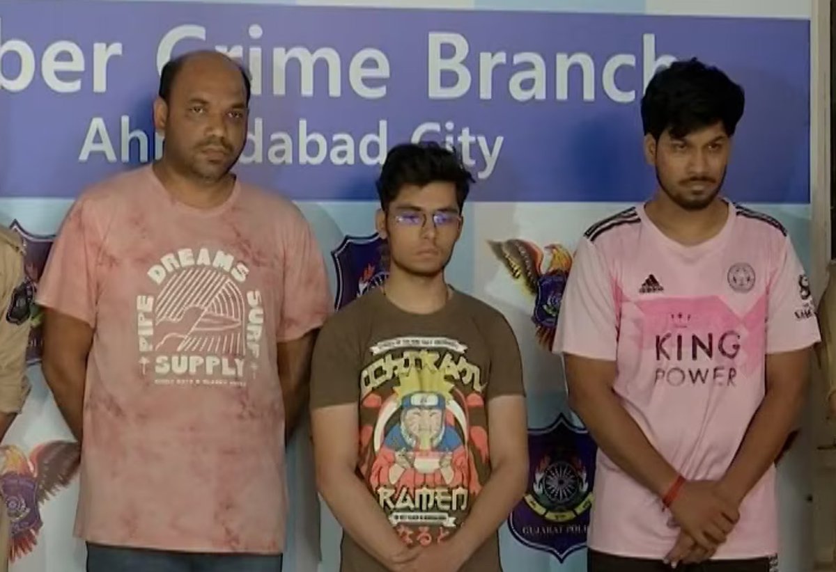 BenefitNews24's tweet image. રાજકોટની હોસ્પિટલના સીસીટીવી ફૂટેજ વાયરલ કરવા મામલે વધુ ત્રણ ઝડપાયા

વધુ મ માહિતી મેળવો : 

benefitnews.in/gujarati/gujar…

@CP_RajkotCity

#RajkotCCTVScandal #CyberCrime #CCTVHack #RajkotNews #CyberSecurity #HackingCase #CrimeAlert #DigitalThreat #PoliceInvestigation #CyberFraud