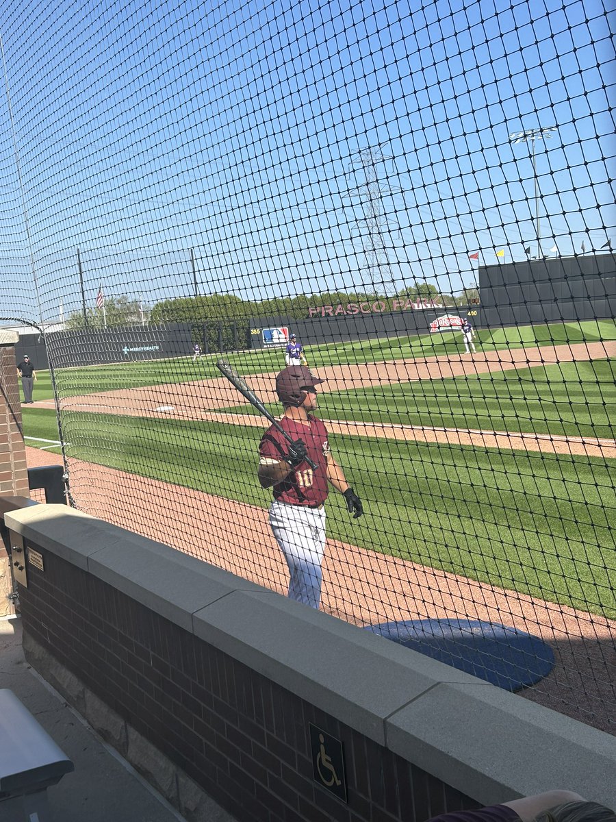 Dan Bruni tweet media