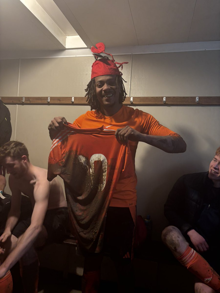 Solid win for the boys this morning. 

Level at half-time but we grew into the game and took our chances clinically. Three wins (and three clean sheets) in our last three league games. 

⚽️: Danny x 3
MOTM: Danny

#UTC🦀
<a href="/SouthernSunday/">Southern Sunday Football League</a>