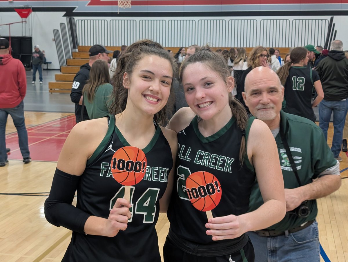 Lee Schmidgall (@leeschmidgall) on Twitter photo Congrats to <a href="/JasminHeuer1/">Jasmin Heuer</a> on 1000 points. <a href="/SophiaSchmidga0/">Sophie Schmidgall</a> was so glad she got the assist. Special cameo by <a href="/DaveStrasburg/">Dave Strasburg</a> 😂 Congrats to <a href="/JasminHeuer1/">Jasmin Heuer</a> on 1000 points. <a href="/SophiaSchmidga0/">Sophie Schmidgall</a> was so glad she got the assist. Special cameo by <a href="/DaveStrasburg/">Dave Strasburg</a> 😂