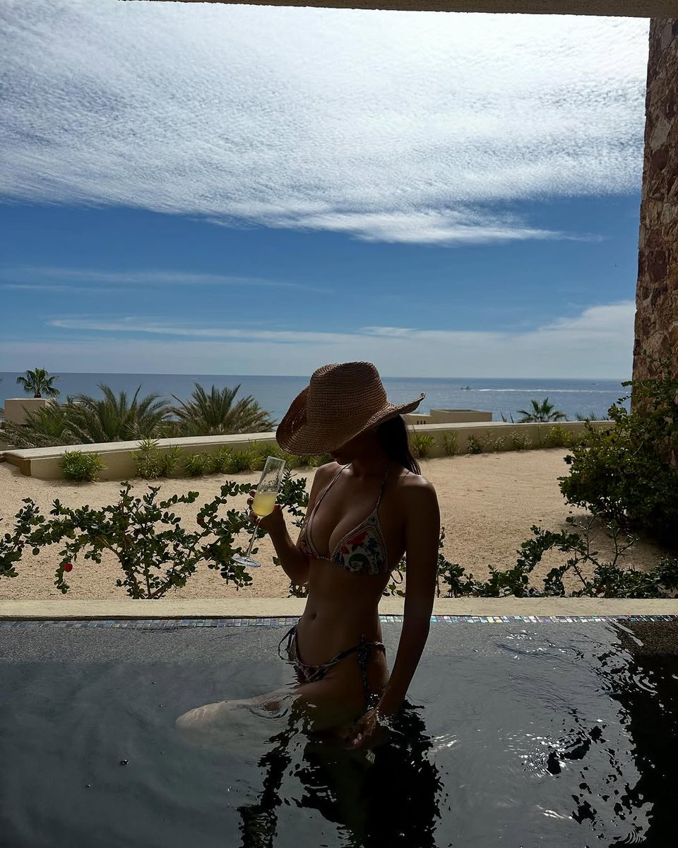 little miss sunshine ☀️