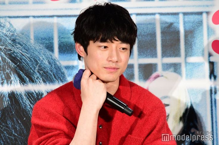 Mungkin aku pernah kurang perhatian, mungkin ada kata-kata yang tanpa sadar menyakiti. Untuk semua itu, saya meminta maaf. Dari hati yang paling dalam, saya benar-benar minta maaf kalau ada ucapan atau tindakan yang membuat kalian merasa tidak nyaman."