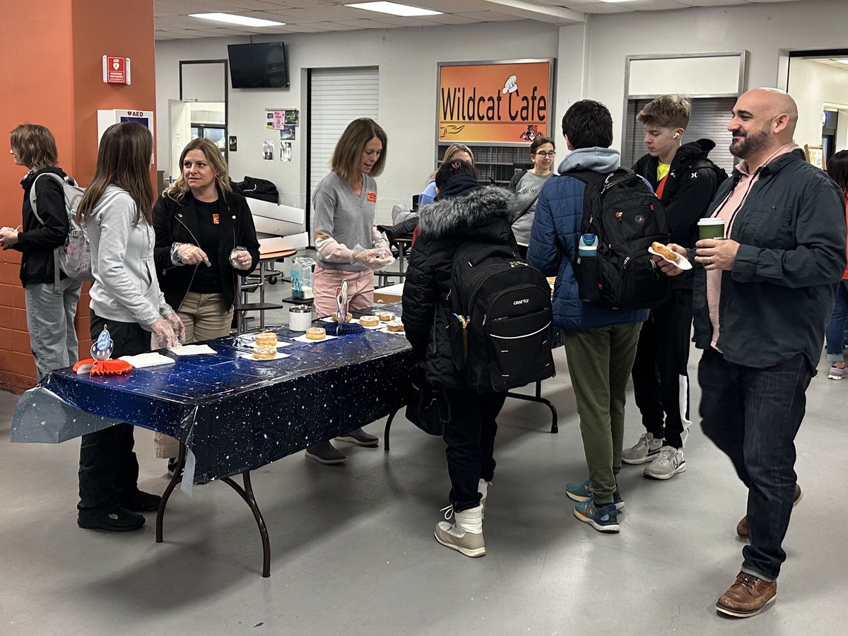 LHS ParentCats tweet media