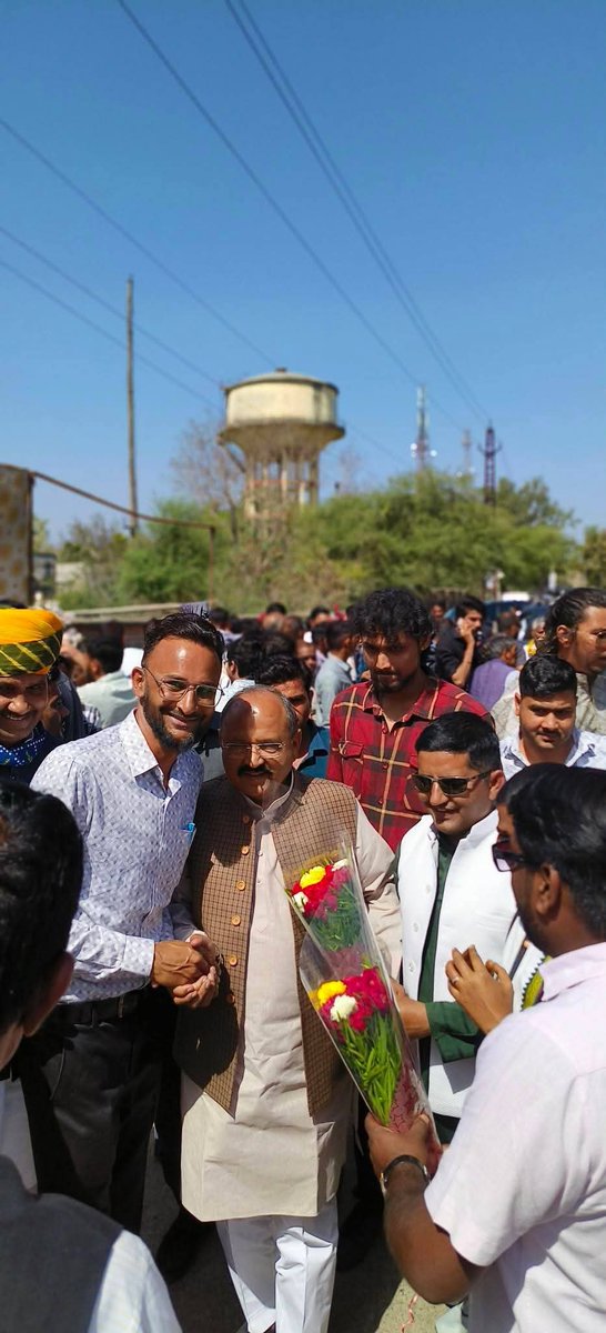 झालावाड़ में श्री नारायण मल्टीस्पेशलिटी हॉस्पिटल का संत श्री पूज्य प्रभुजी नागर ने किया शुभारंभ इस अवसर आप सभी पधारे अतिथियों का हार्दिक आभार व धन्यवाद
<a href="/iKailashMeena/">Kailash Meena</a> @Sureshgurjar073 <a href="/PrahladGunjal/">Prahlad Gunjal</a>