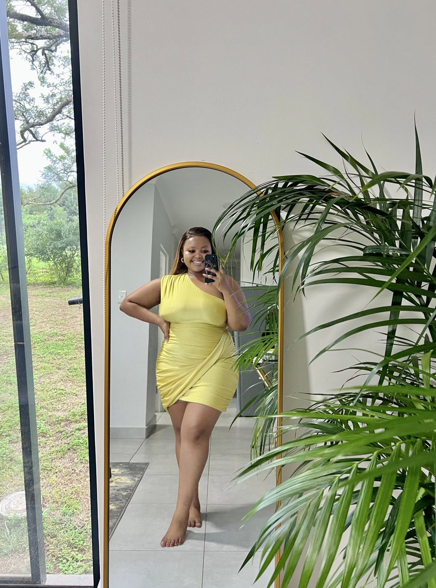 lollygitywa_'s tweet image. Saturday VS Sunday 😍