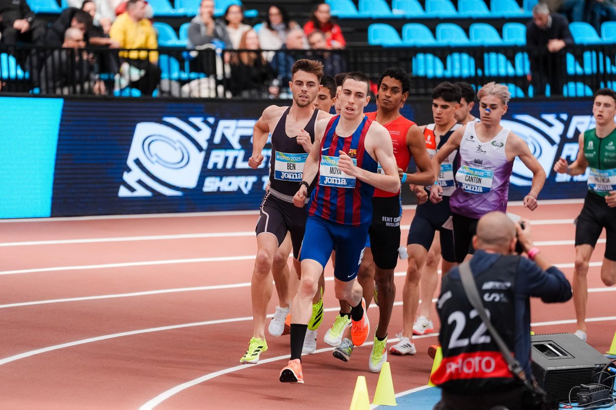 E-X-T-R-A-O-R-D-I-N-A-R-I

✅ <a href="/PolMoya4/">Pol Moya Betriu OLY</a> 🥉de 1500 al Campionat d’Espanya de pista coberta

Enorme cursa del Pol 🔝 amb un gran protagonisme al trencar 💥 una cursa que fins als 800 era molt lenta. Només l’han pogut seguir tres campions com <a href="/attaoui800/">Mohamed Attaoui</a> <a href="/adryben44/">Adrián Ben OLY</a> i <a href="/Ignaciofontes/">Ignacio Fontes OLY</a>