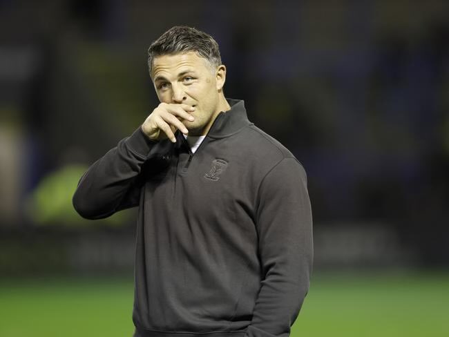 AdamMobbs's tweet image. Las Vegas drama with Sam Burgess left in the UK with visa issues. Via @MCarayannis @brentread_7 

dailytelegraph.com.au/sport/nrl/warr…