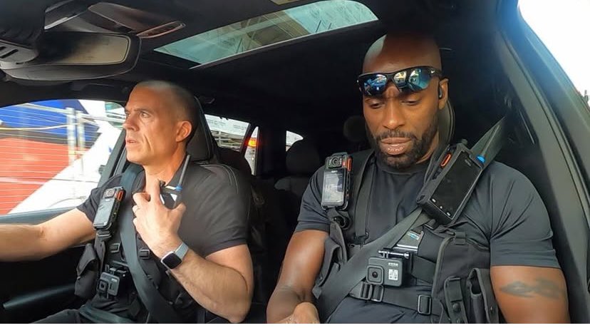 Tonight’s the night 
#celebrityhunted final 
Will anyone evade the Hunters ? Find out ar 9pm on <a href="/Channel4/">Channel 4</a> <a href="/MelMelimel1968/">Mel Thomas QPM</a> <a href="/jp_Barbe/">Jean-Pascal Barbe</a>
