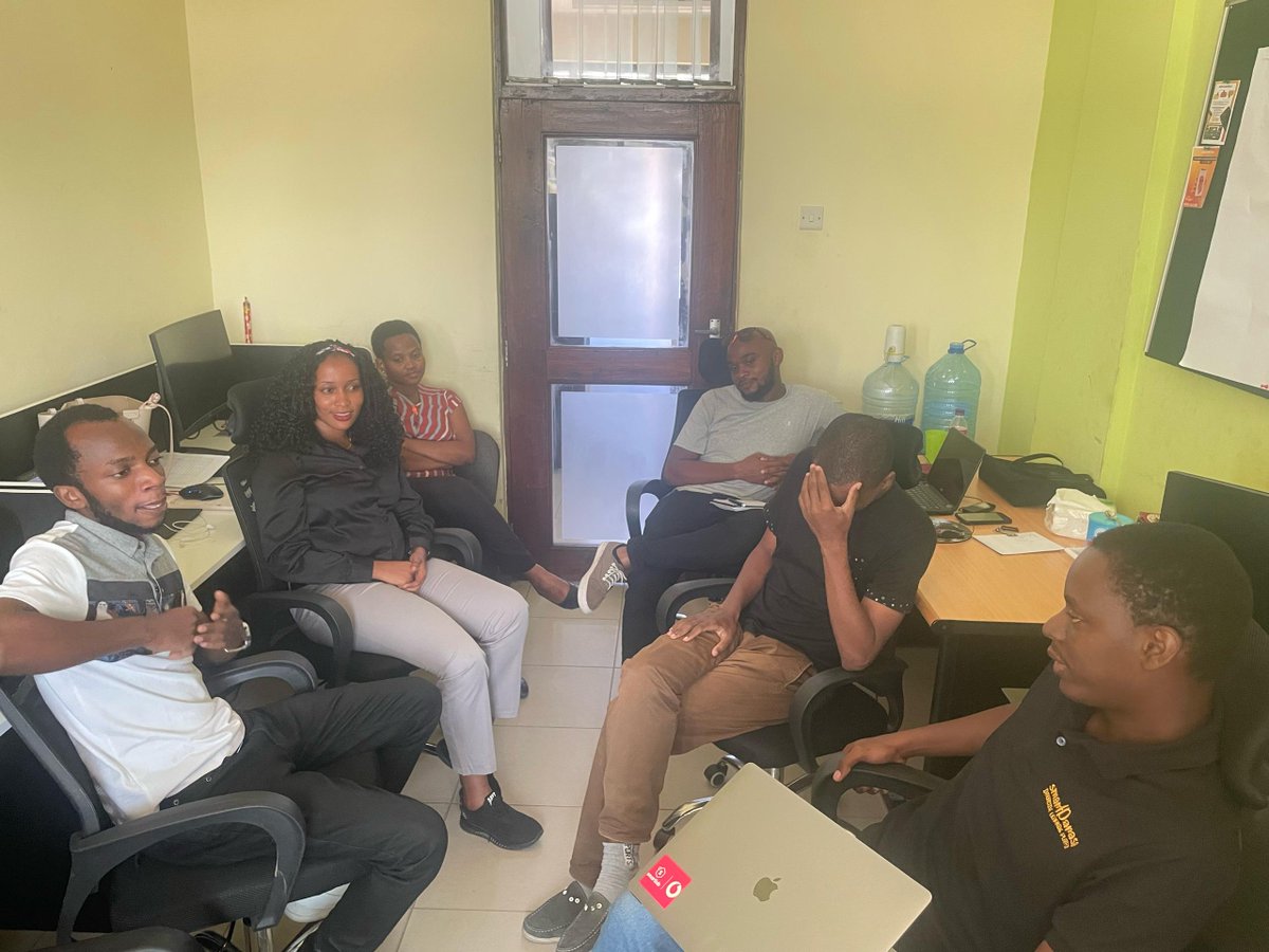 smartDarasa tweet media