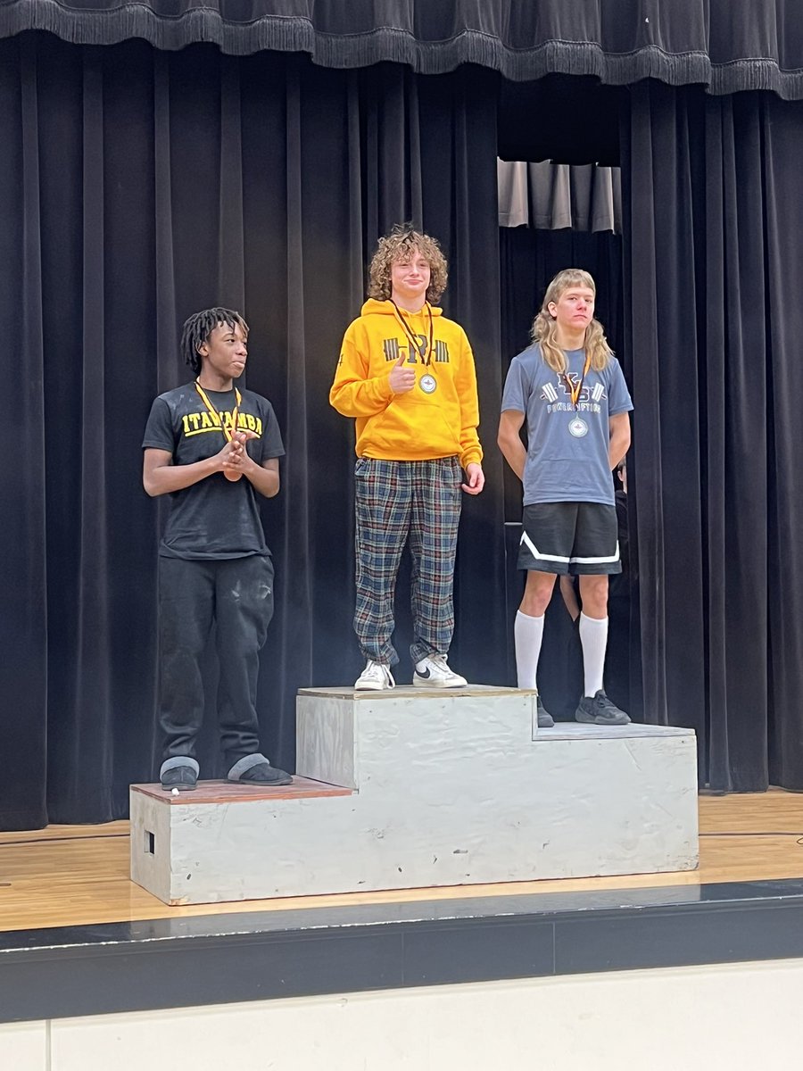 KSDPowerlifting tweet media