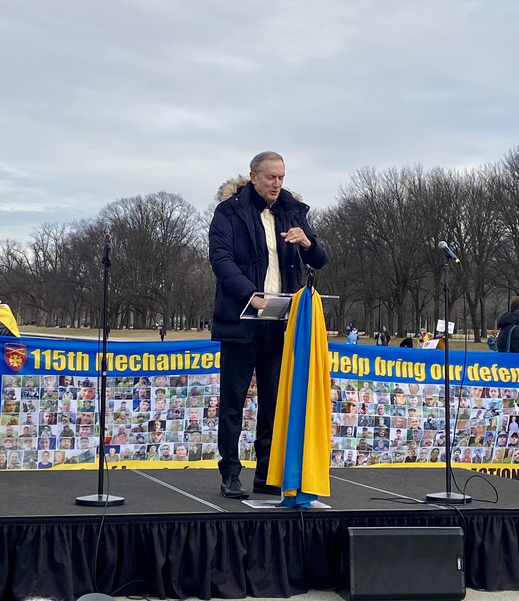 NCSEJ's tweet photo. NCSEJ CEO Mark B Levin addresses Rally at the Lincoln Memorial marking the third anniversary of Russia’s invasion of Ukraine.  Mr. Levin’s remarks will be available online shortly. https://t.co/xf5iRIW1gI