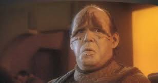 Nobody talks about it but there was an episode where Geordi got kidnapped by alien retards