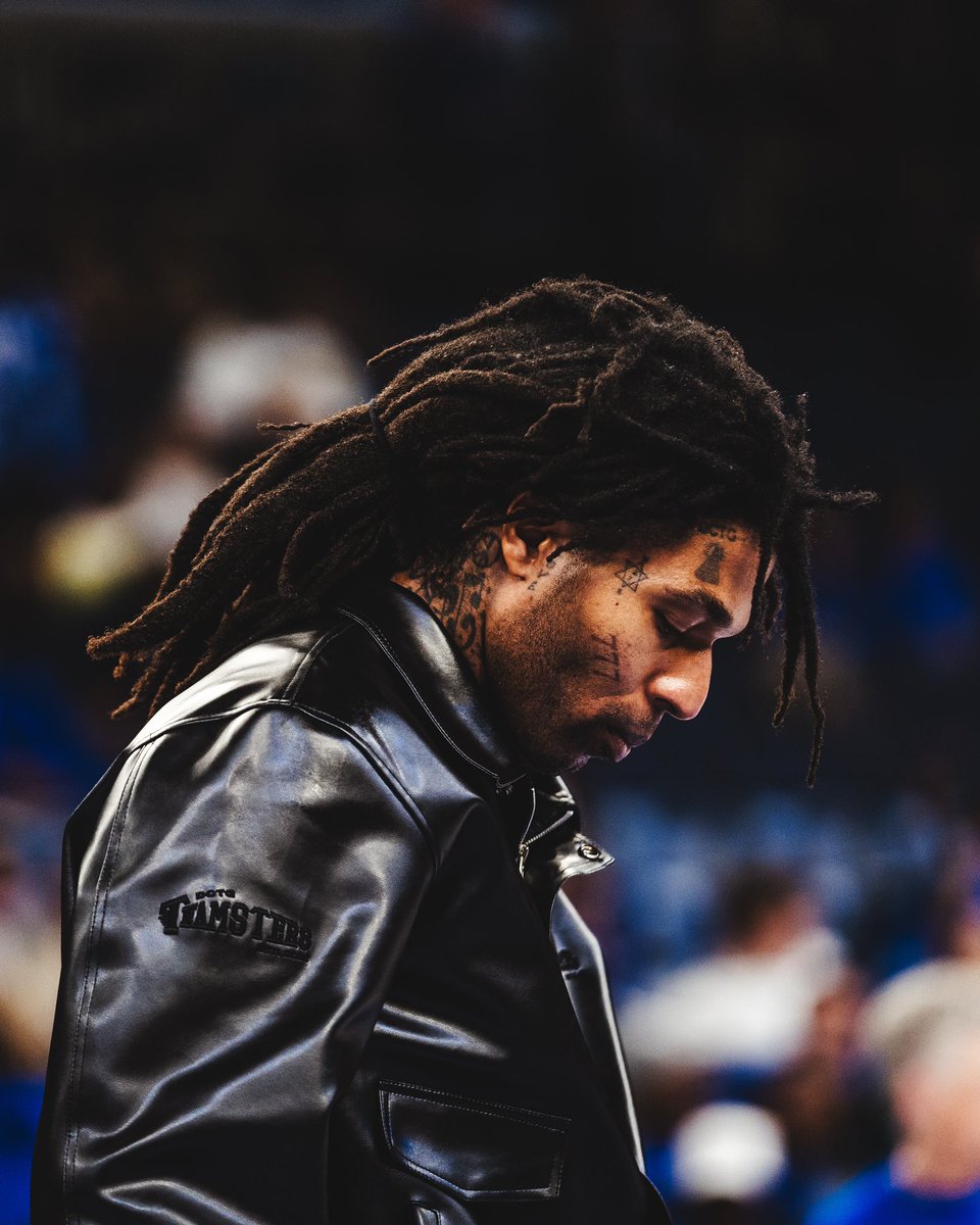 Memphis_MBB's tweet photo. CDR is home 🏠 https://t.co/fmWZoc8QCm