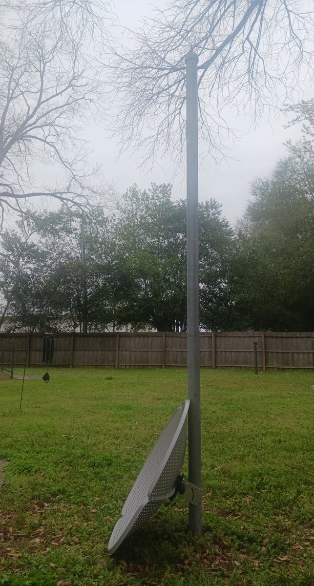ElbaSatGuy's tweet photo. so @cemaxecuter @thebaldgeek this 2 inch steel post should be just about right... larger U-bolts enroute for the dish mount bracket, equipment box to be mounted beneath, and a clear view of the southern sky

#rtlsdr #discoverydish #Lband https://t.co/oiZfMsysxb