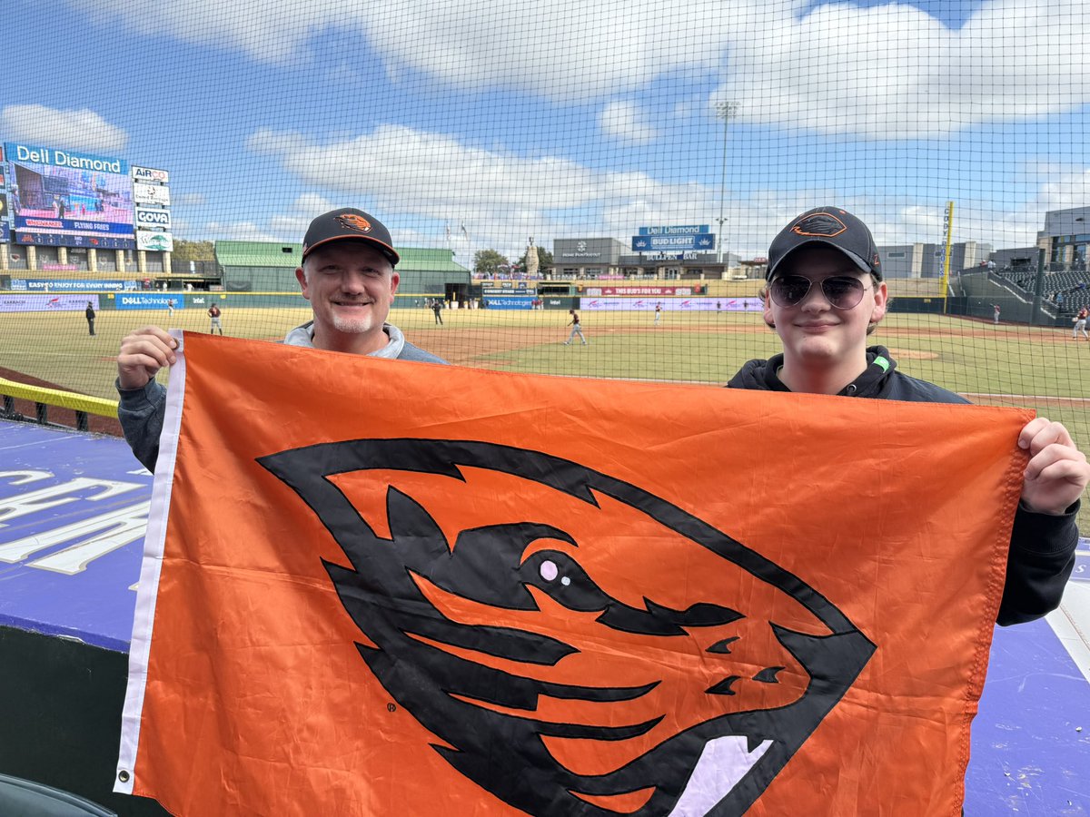 David Canfield (@coachcanfield) on Twitter photo The Dam Flag made an appearance at the Round Rock Classic!
#GoBeavs The Dam Flag made an appearance at the Round Rock Classic!
#GoBeavs