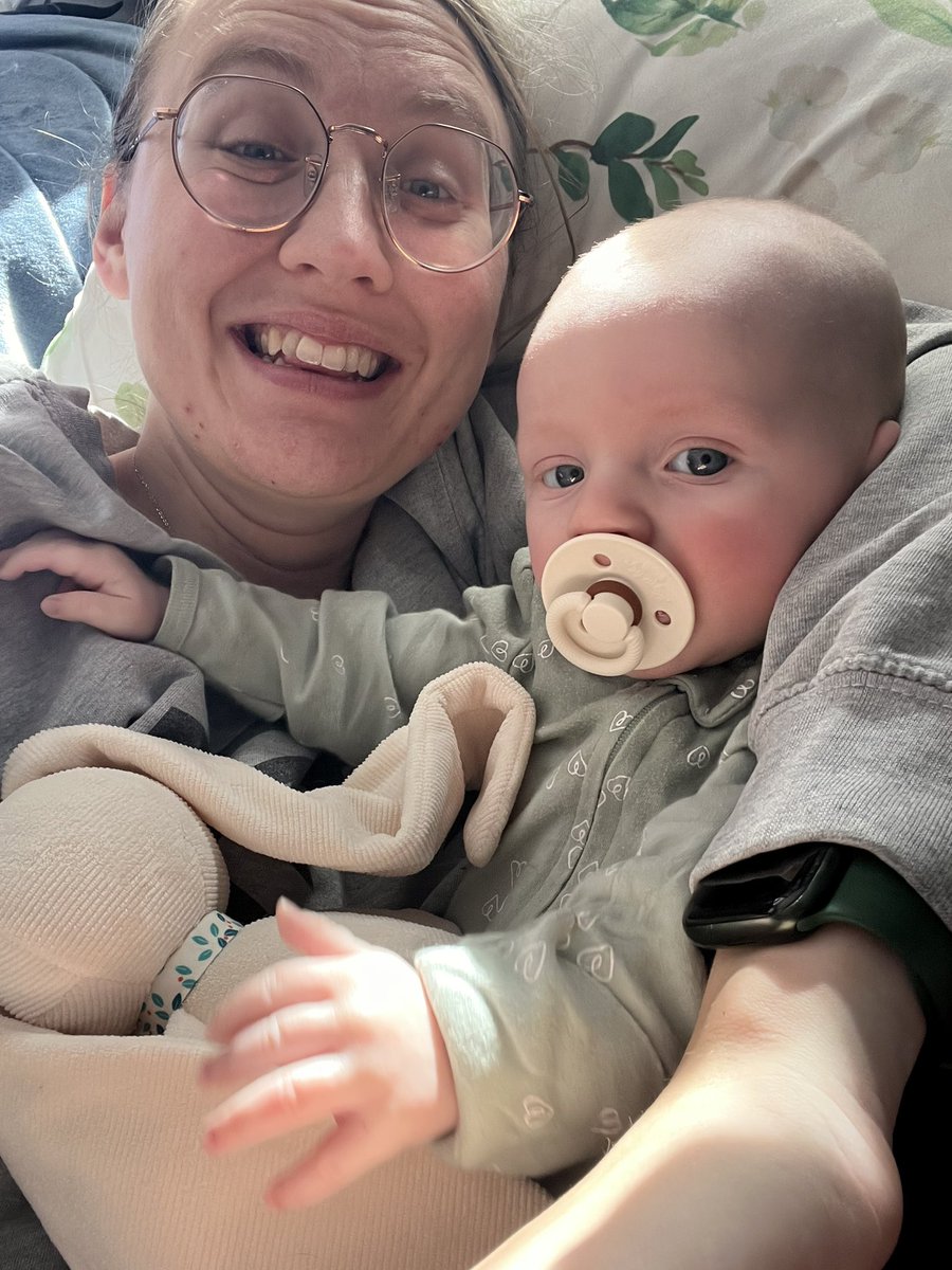 blarkefart's tweet photo. Life’s been a little less writing &amp; a little more snuggling. (And less sleeping but we try not to focus on that) 💕 https://t.co/C73pdti3wf