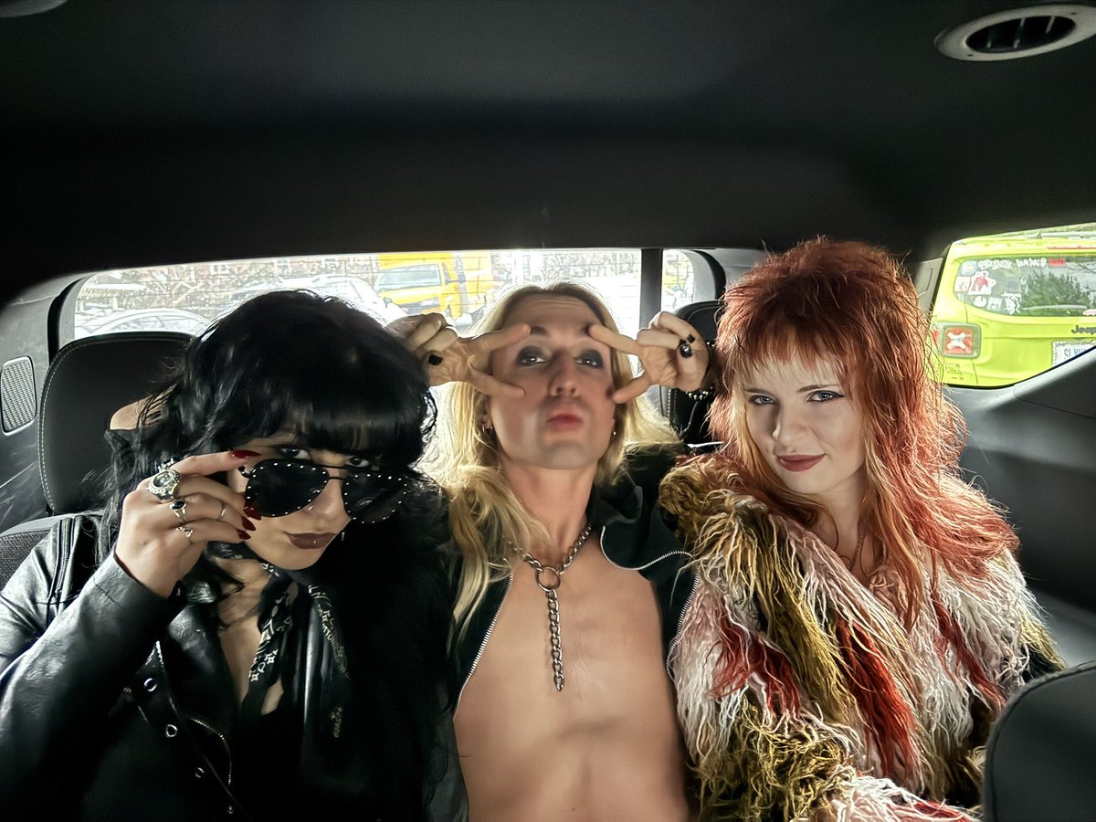 Today is one of the greatest days ever…
Because the universe gave us @scotty_v ⚡️❤️‍🔥⚡️
Here’s to you my friend 🥂