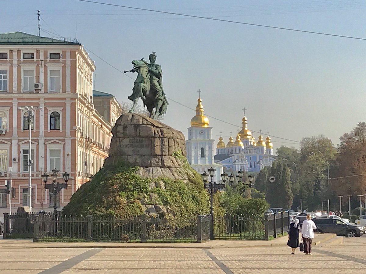 #StandWithUkraine 🇺🇦