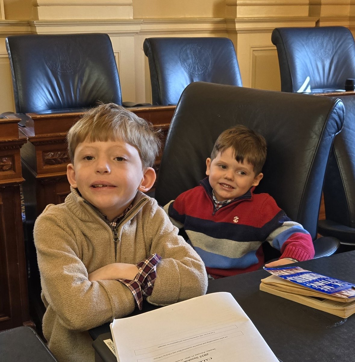 ObenshainChris's tweet image. Team O racked up some serious wins this year.
✔️ Passed bills to help veterans and stop anti-semitic threats.
✔️ Sponsored legislation to lower APCo rates.
✔️ Passed a budget that provides tax relief to Virginians.
Find out more in my newsletter here:
mailchi.mp/obenshainforde…