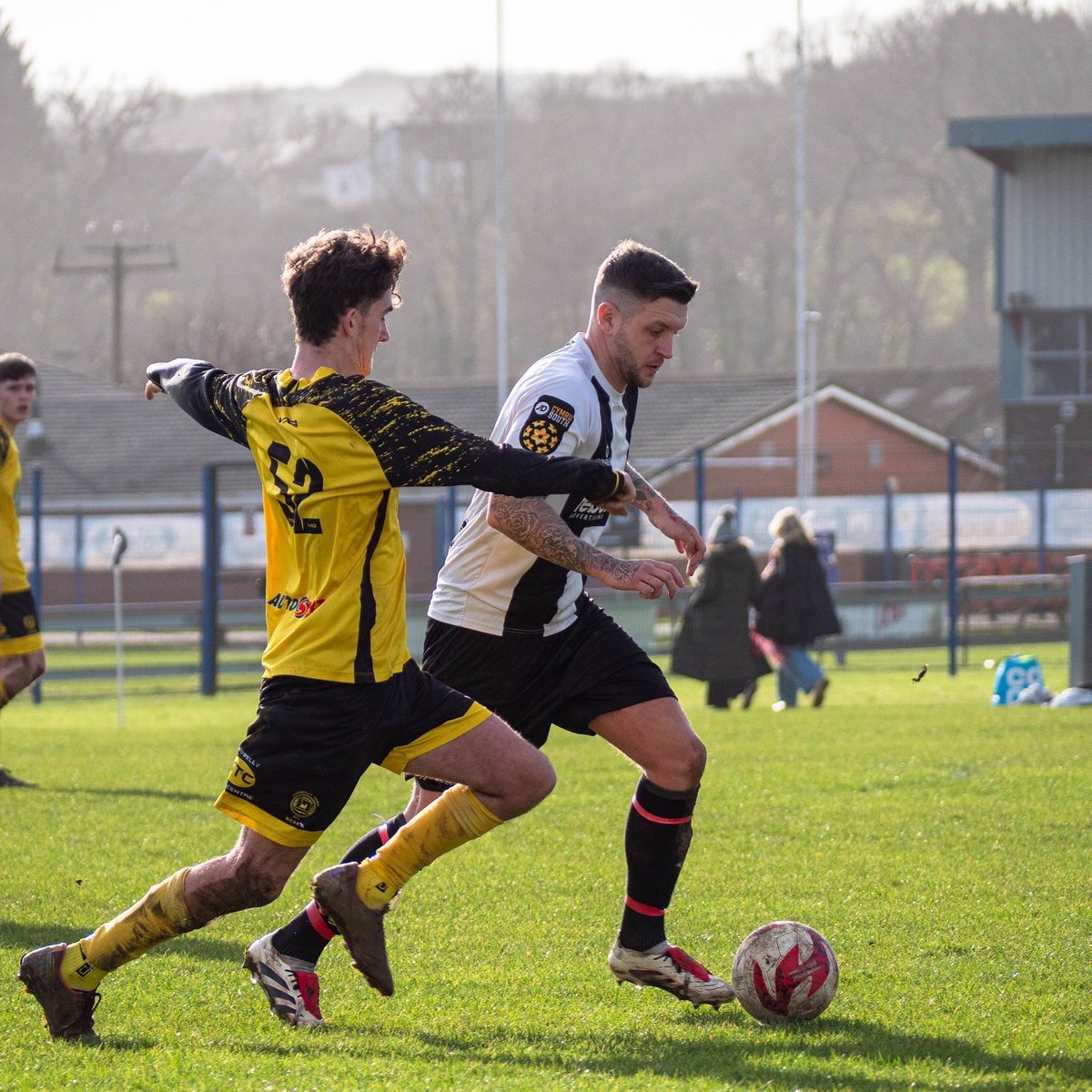 GabeHMedia's tweet image. A few shots from yesterday’s @AmmanfordAFC Development match 📸

Some more to see on Instagram (@GabeHMedia)