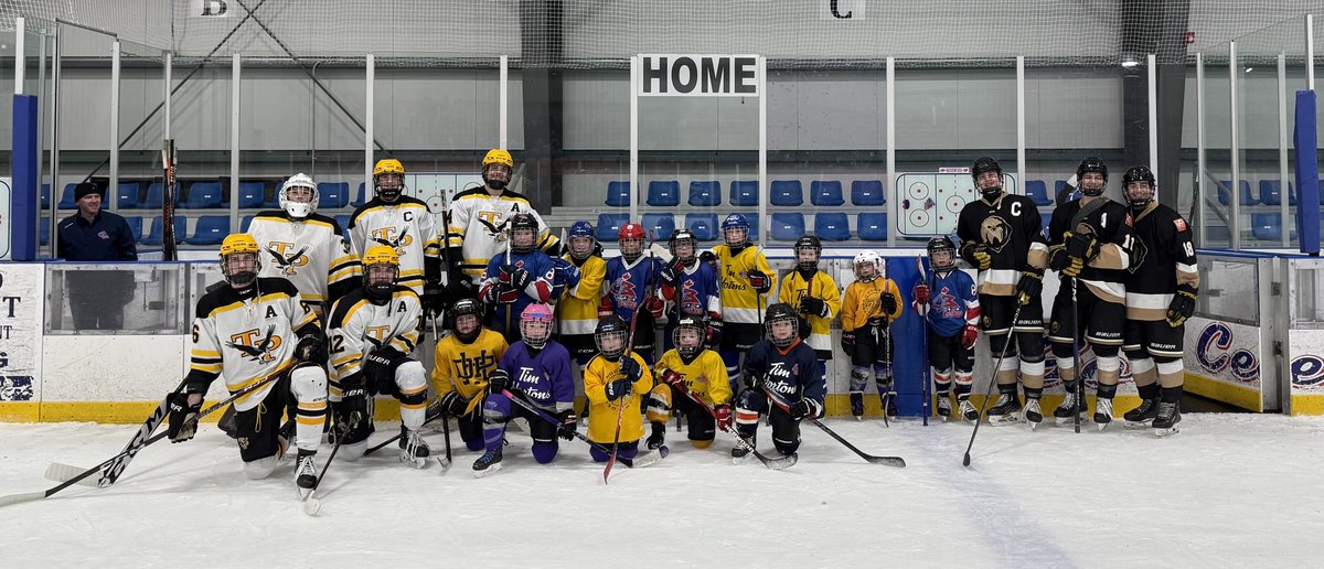 TriPenOsprey's tweet photo. Intermission Fun.  
U7 and U9 CeeBees Minor. 
Thank you Growlers Captains and Ospreys Captains for helping out. https://t.co/NM2hiiyKGG