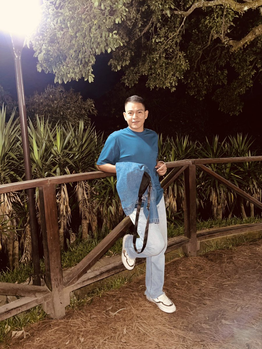 stanleeRA's tweet photo. 💙 https://t.co/wHb5N73OyM