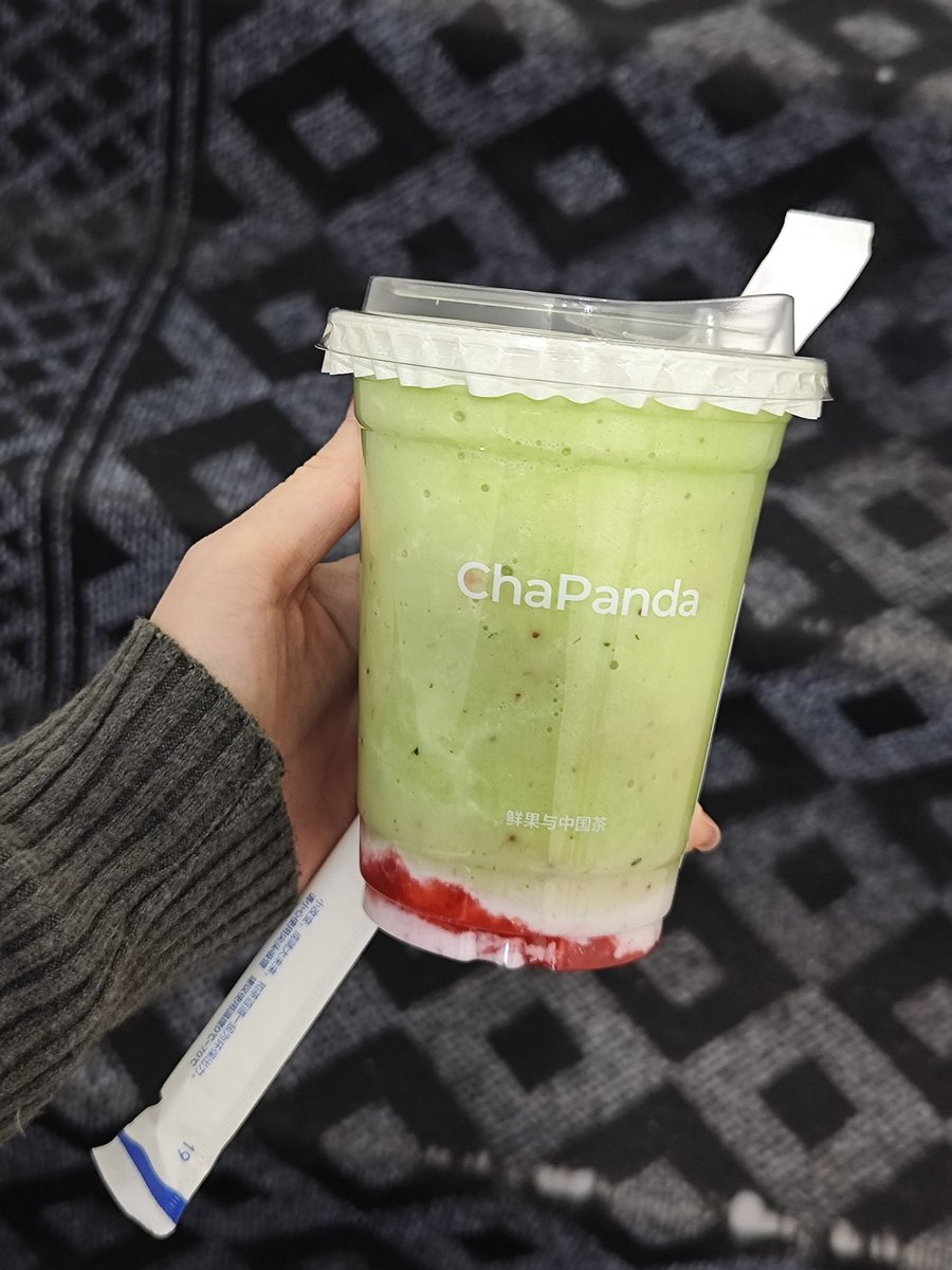 Crispstarry's tweet photo. 小甜水 https://t.co/DXDDEjJ02z