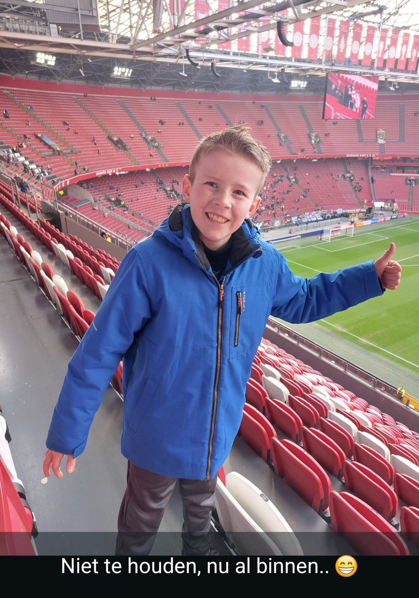 jacquelineajax's tweet image. Vandaag aangekomen in Spanje, trainingskamp met de wielerclub. 

Ons vriendje Quinten heeft ons waargenomen.

#Ajax #ajagae