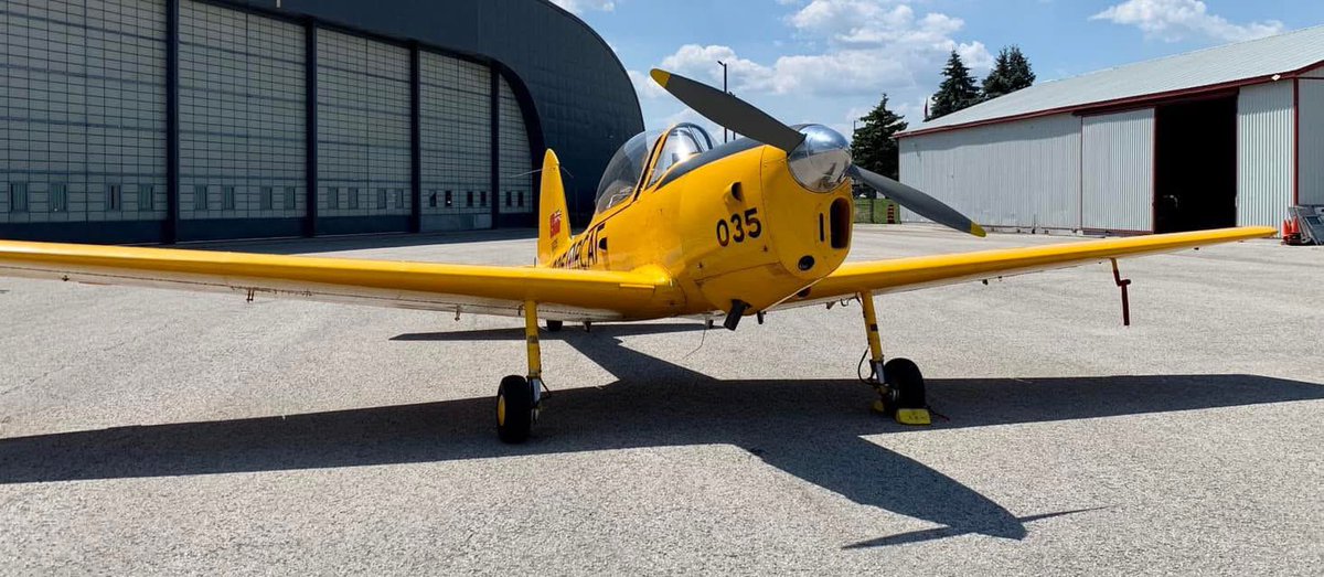 DavidartHills's tweet photo. It’s 🇨🇦 National Aviation Day. Here’s six Canadian built RCAF airplanes. The DHC-6 Twin Otter, DHC-1B Chipmunk, Fleet 60K Fort, and of course the Canadair Tutor flown by the CF Snowbirds! 
#avgeek https://t.co/dXm3LFd4aI