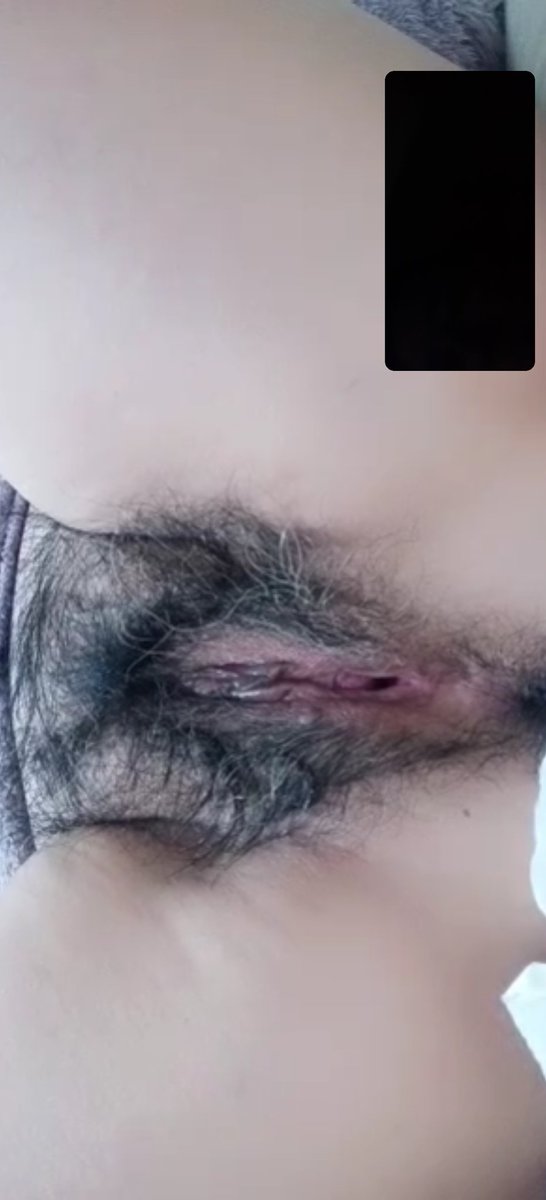 ＃贵阳熟女＃抖音熟女＃肥熟坦克＃裸聊＃纹身骚逼＃白毛逼
抖音上加的肥熟阿姨，深夜像发情的母狗，喜好肥熟坦克的冲吧——纹身白毛老骚逼。录屏后期发在评论区，喜欢的关注。