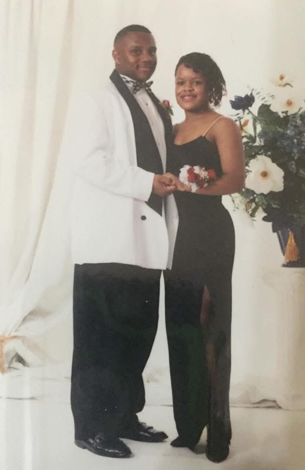 From Prom 1995 to Prom 2025, I will always be your date ♥️