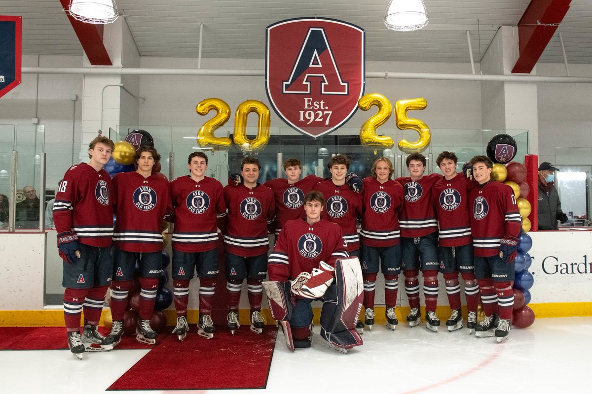 Congrats to this group of seniors and all they have accomplished in an Avon jersey! Your leadership, dedication, and brotherhood leave a lasting legacy. Once a Winged Beaver 🦫
